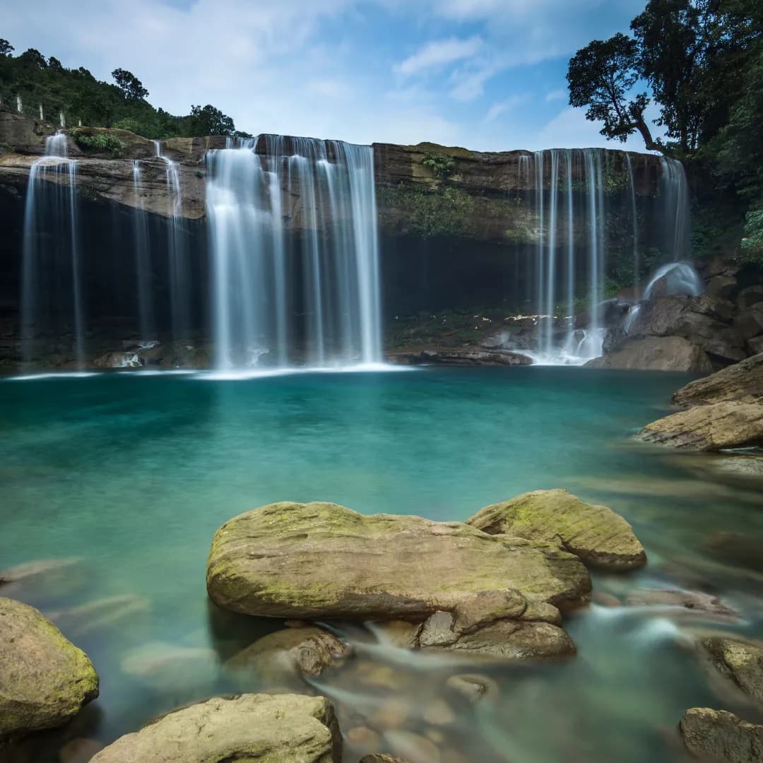 Testimonial Background